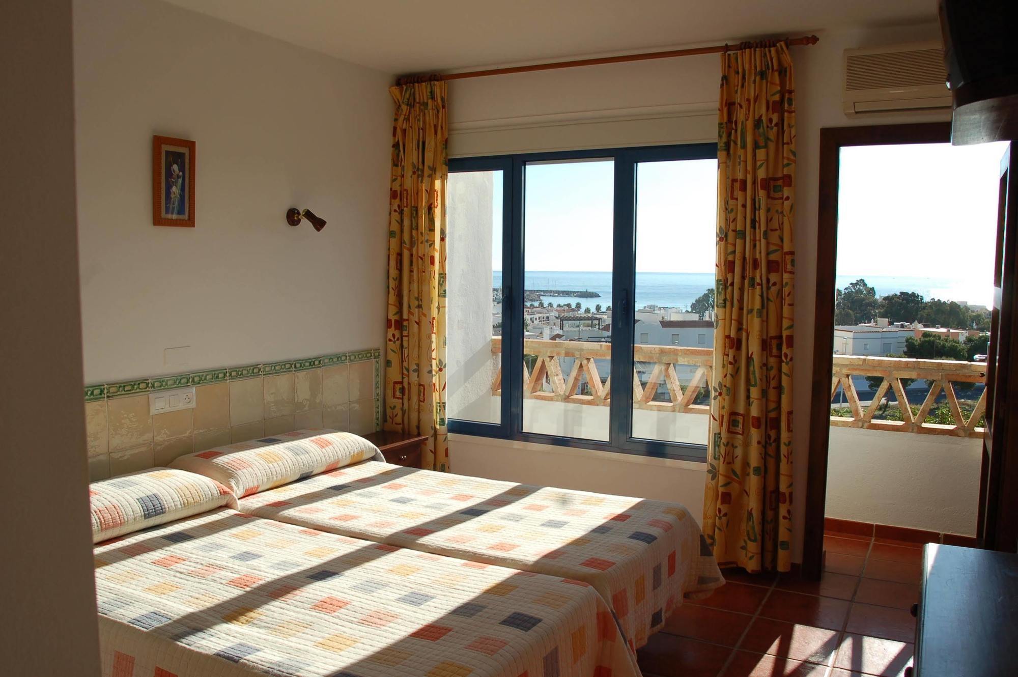 סן חוזה Hostal El Dorado מראה חיצוני תמונה